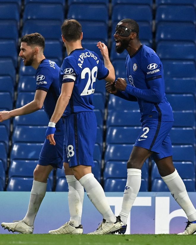 第17轮：比利亚雷亚尔0-2巴塞罗那 集锦