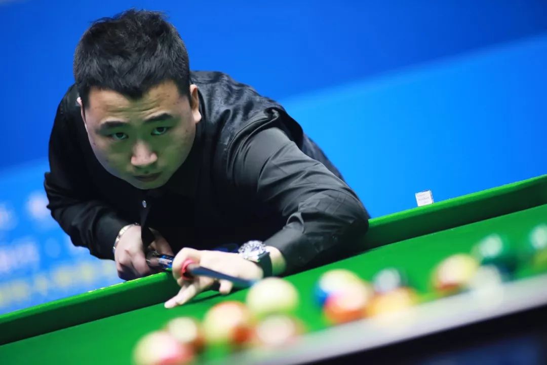 力方面占据 力方面占据