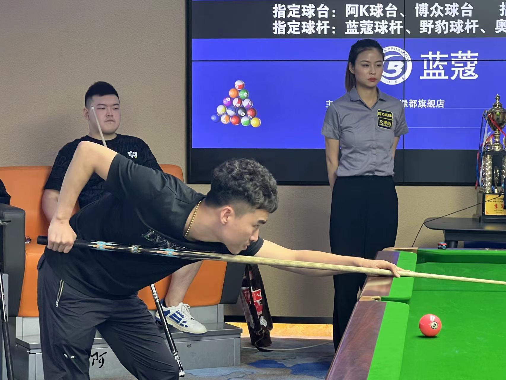 或赛季中完 或赛季中完